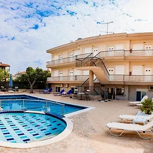Апарт-отель Brother's House, Kallithea (Chalkidiki)