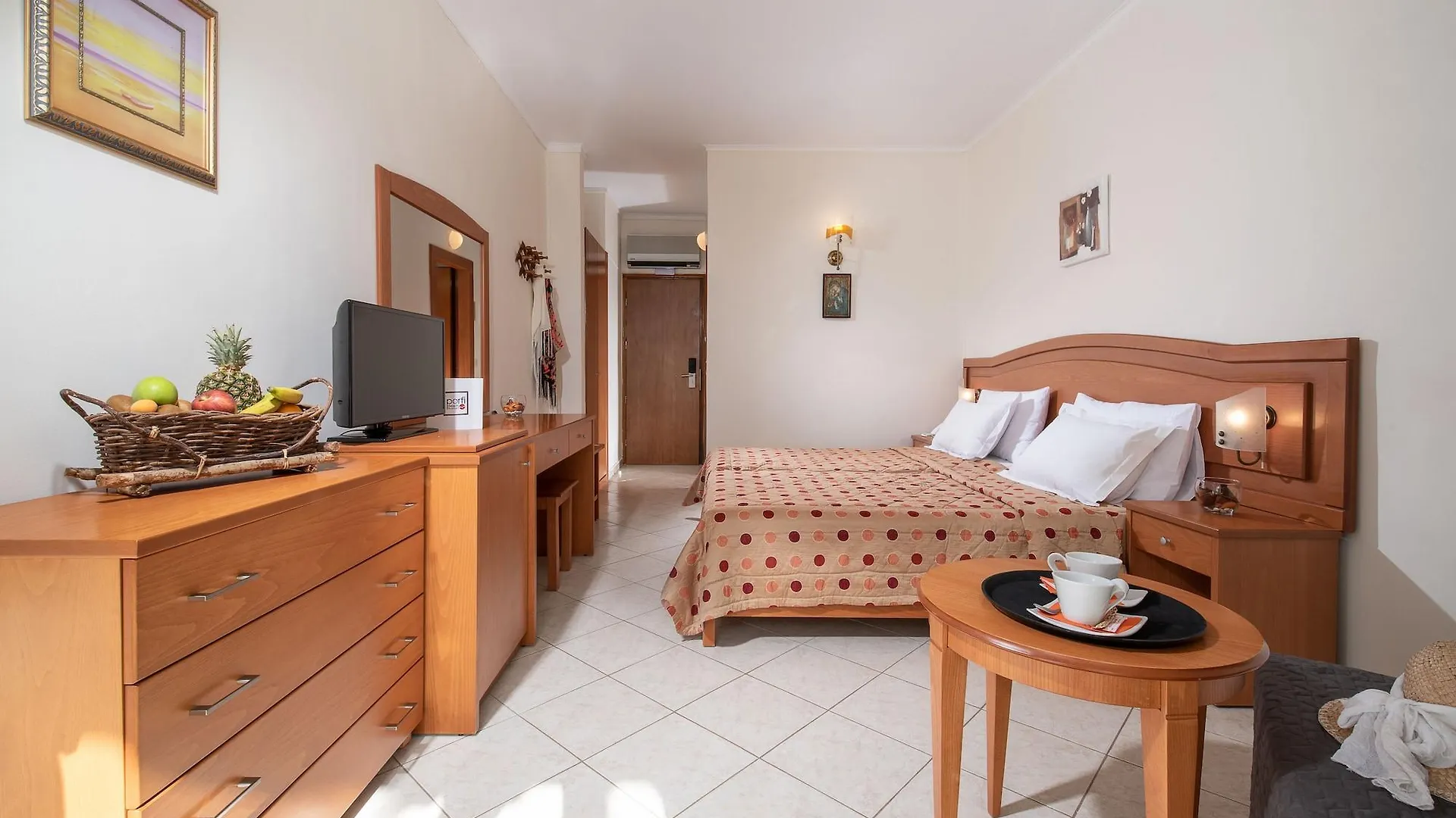 Porfi Beach Hotel Nikiti  3*, Nikiti (Sithonia) Grecia
