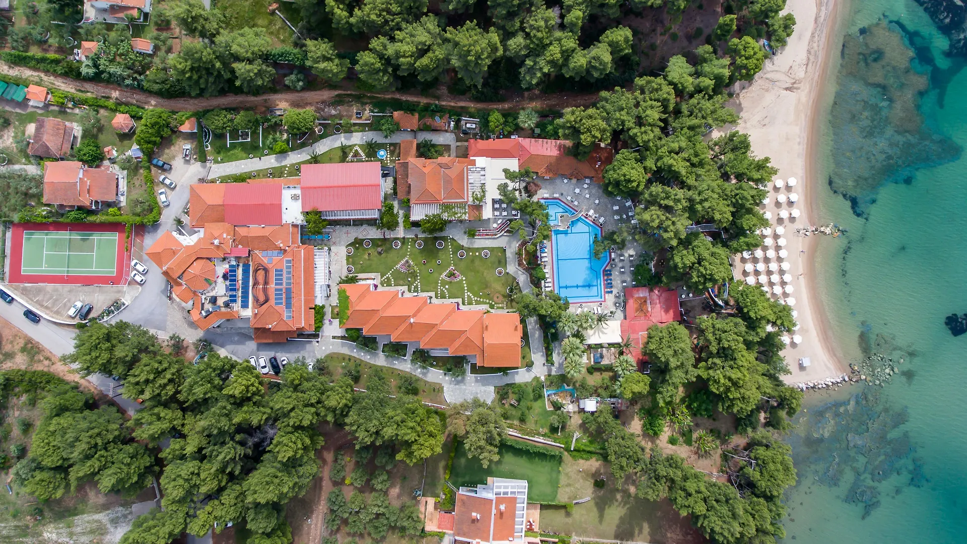 Porfi Beach Hotel Nikiti