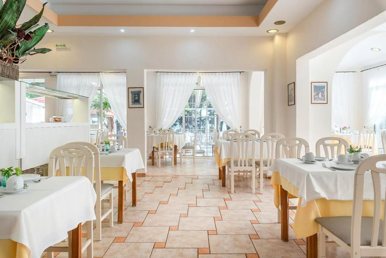 Porfi Beach Hotel Nikiti